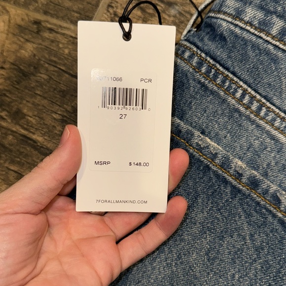 7FAMK NWT Monroe denim cutoff shorts - Picture 4 of 14